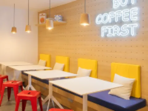 動力宿舍HOSHO巴黎南門意大利門 萊克朗蘭比塞特爾酒店