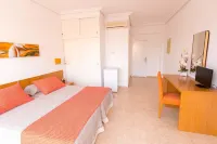 Hostal Los Pinos - Pensions