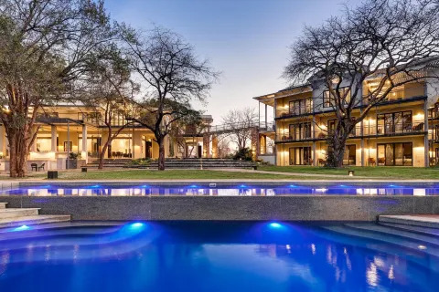 Palm River Hotel