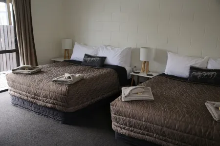 Mackenzie Motels