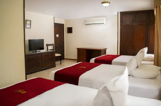 凡爾賽廣場酒店