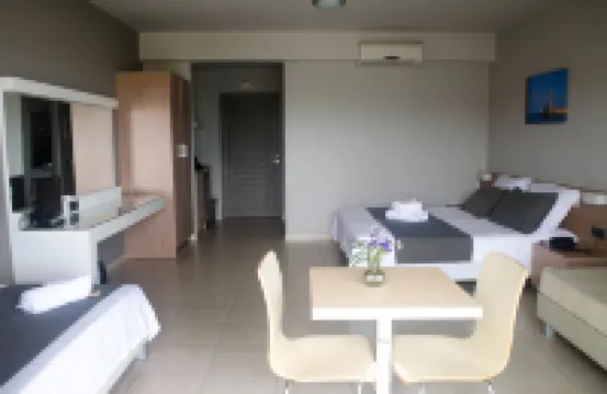 Nautilus Bay Hotel