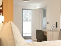 The Manhattan A Boutique Hotel by American Ease Hotels in Grafenwöhr