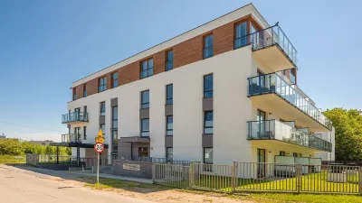 Apartamenty Delux Sun & Snow Nowe Hallerowo z Przestronnym Tarasem - Blisko Centrum Hotels in Swarzewo