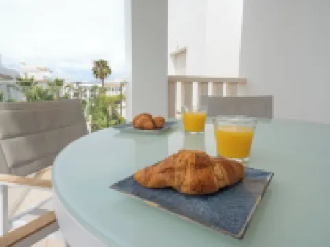 Helgafell Hotels in Quesada