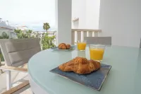 Helgafell Hotels in Quesada