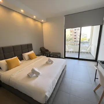 Time22 Apartment Hotel