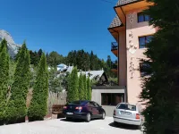 Hotel Iri - Parkplatz