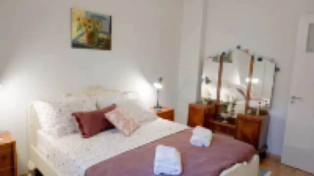 A Comfortable Apartment in Kallithea