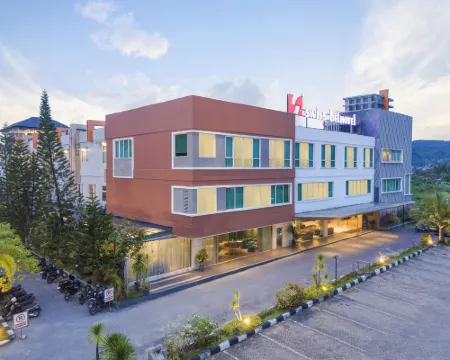 Swiss-Belhotel Kendari Hoteles en Kendari