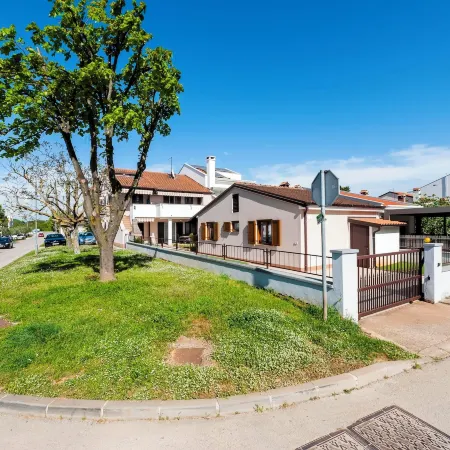 Apartments Pataj