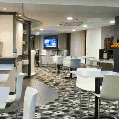 Brit Hotel Mâcon Centre Dining/Meeting Rooms