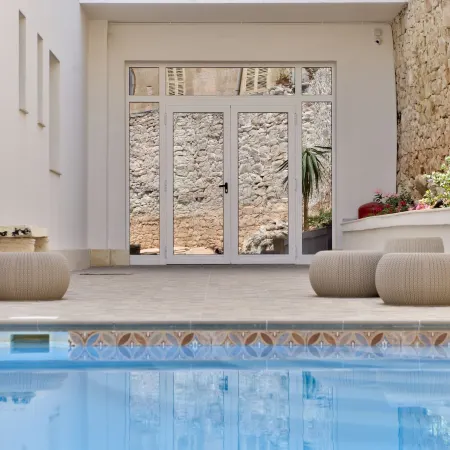 Palazzo Violetta Boutique Hotel Отели в г. Слима