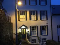 The Old Dispensary Hotel a 