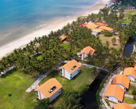Dat Lanh Beach Resort Hotel di La Gi