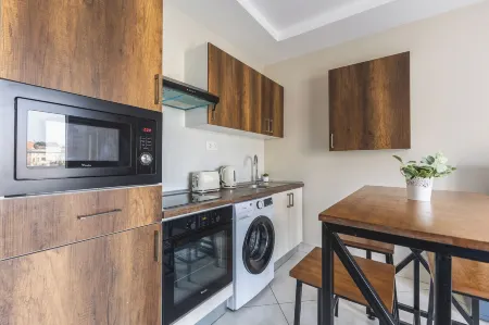 Appartements Rayonnants à les Sources Отели рядом с достопримечательностью «Abou bakr esseddik Mosque»