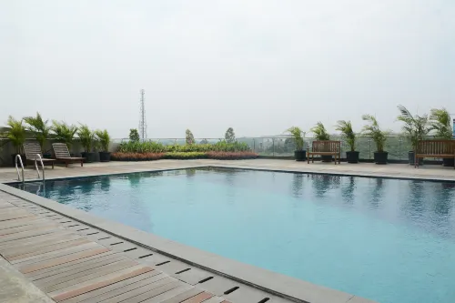 Comfortable 1Br Tree Park Apartment - 3-Star