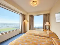Kushiro Prince Hotel Hotel dekat Gangwen Arts Theatre