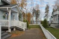 SResort Apartment with 4 Bedrooms Hotels in Imatra