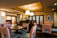 Hampton Inn Waldorf Hotels in La Plata