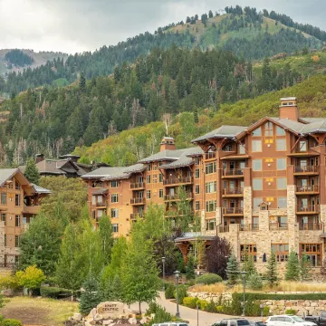 Canyons Village Condos by All Seasons Resort Lodging