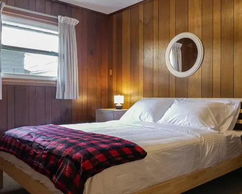 Sunnylea Resort Hotels in Severn