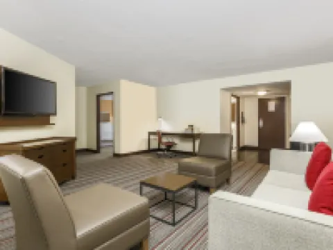 Four Points by Sheraton Bentonville Hotels in Bentonville