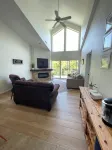 Camdenton Condo on the water - Grill, balcony and elevator access
