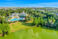 1st floor condo w/ basketball court, near theme parks, restaurant, pools