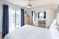 Beach Chairs and Umbrella Provided - Beautiful Coastal Getaway Hotels in Fawn Creek