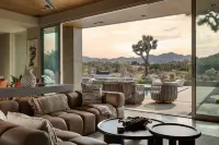 Private Pool, Game Room and Mountain Views - Stunning Modern Oasis