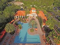 Stunning Resort - Jacuzzi, Pool, Hot Tub, Movie Theater Hotels in Reunion