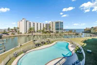 Coastal Sunsets and Community Pool - Spacious Tranquil Escape