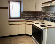 Private and Cozy House with 1-Bedroom and 1-Bathroom and Free Wi-Fi Hotels in Perth Amboy