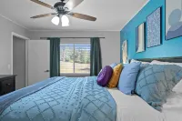 Game Room and Modern Kitchen - Charming Boho Style Retreat