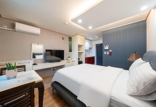 Ean Residence Hotel - Housity