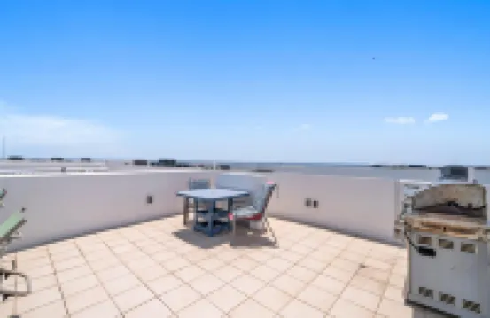Rooftop Grill and Stunning Ocean Views - Beautiful Coastal Escape