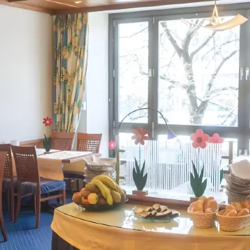 Hotel Daniel Отели рядом с достопримечательностью «Карлстор Гейт»