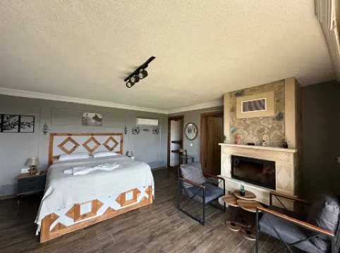 Tas Mahall Luxury Hotel