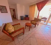 Hotel West Bay Colonial