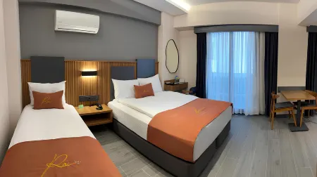 Roi Hotel Izmir Отели рядом с достопримечательностью «Kemeralti Market»