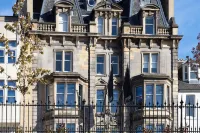 100 Princes Street Hotels in Единбург