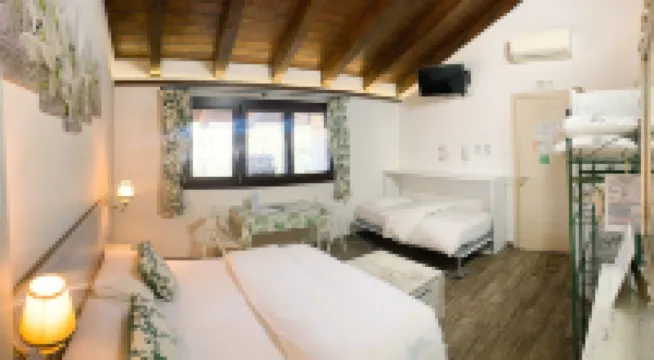 Villa ai Tigli Venice Airport Rooms Keyless&Self Check IN Hotel dekat Pulau Burano