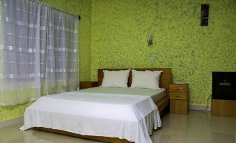 Big Apple D.E Hotel