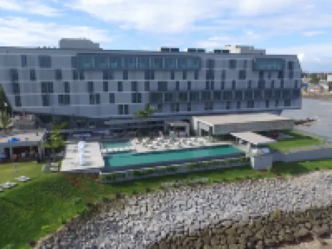 Noom Hotel Conakry Hotels in Conakry