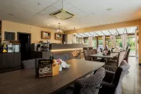 Grand Hotel Senica, Garni Hotels in Senica