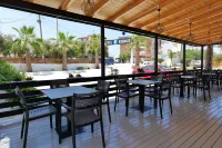 Kuburi Hotel - Holiday Apartments