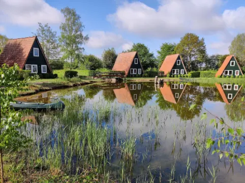 荷蘭鄉村寧靜獨立木屋