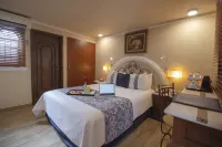Arcángel Puebla Hotels near Puebla Park