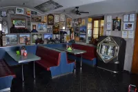 Hotel Resort Stein - С баром